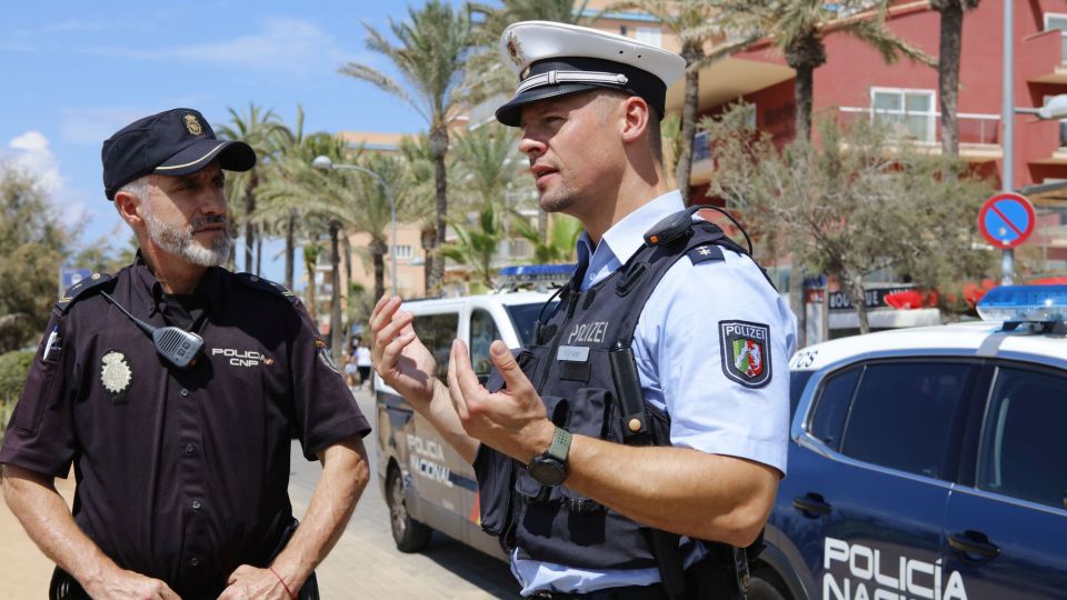 Sebastian Klinker bei der Policía Nacional in Palma de Mallorca
